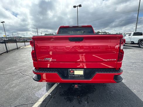Used 2025 Chevrolet Silverado 1500 Custom image 7