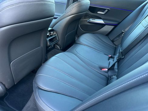 Certified 2025 Mercedes-Benz E 350 4MATIC Sedan image 12