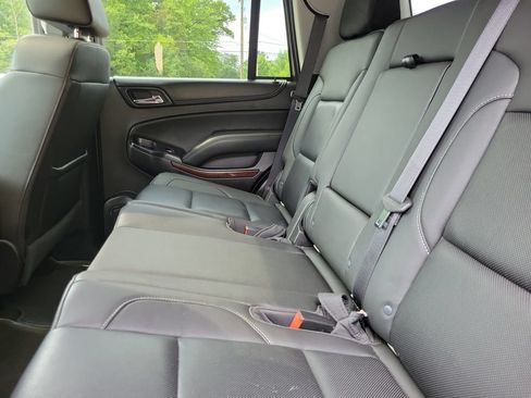 Used 2018 GMC Yukon SLT w/ Open Road Package AWD/4WD image 12