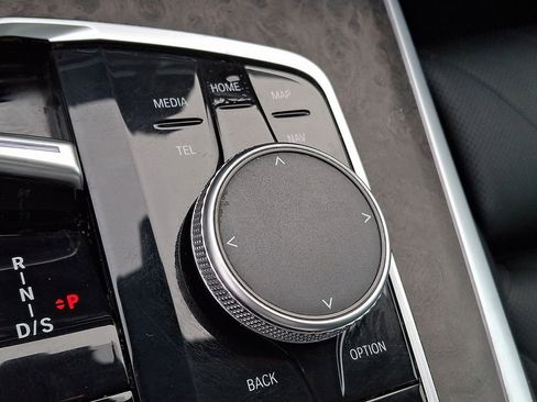 Certified 2023 BMW X7 xDrive40i image 22