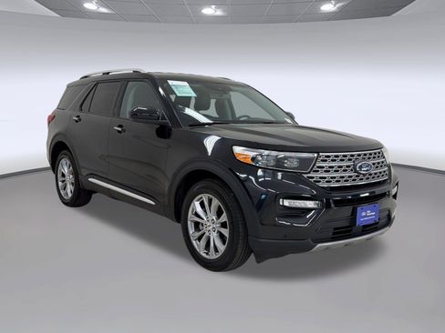 Certified 2024 Ford Explorer Limited AWD/4WD image 7