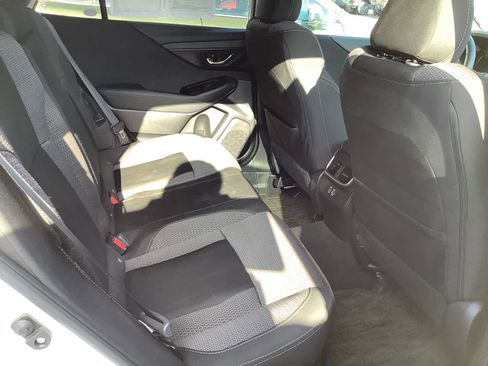 Certified 2025 Subaru Outback Premium image 8