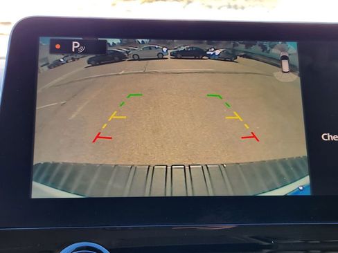 Used 2024 Nissan Armada SV image 22