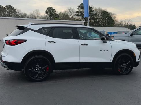 Used 2021 Chevrolet Blazer LT w/ Redline Edition FWD image 9