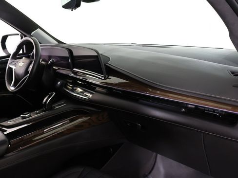 Used 2023 Cadillac Escalade ESV Sport Platinum w/ LPO, ONYX Package image 40