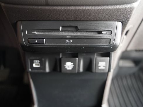 Used 2021 Honda Odyssey Touring image 24