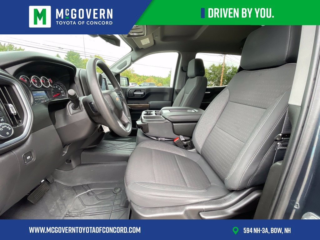 Used 2020 Chevrolet Silverado 1500 LT w/ LT Value Package AWD/4WD image 10