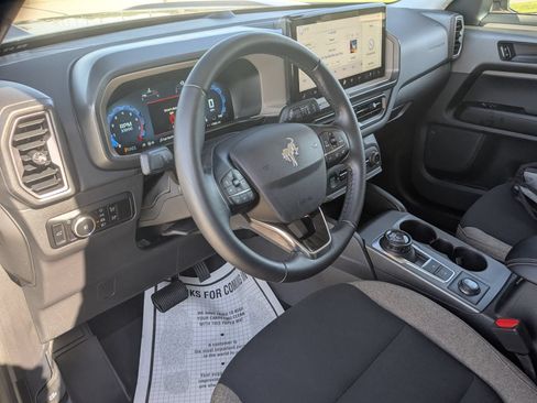Used 2025 Ford Bronco Sport Big Bend w/ Convenience Package AWD/4WD image 15