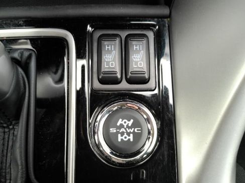 Used 2022 Chevrolet Colorado Z71 image 45