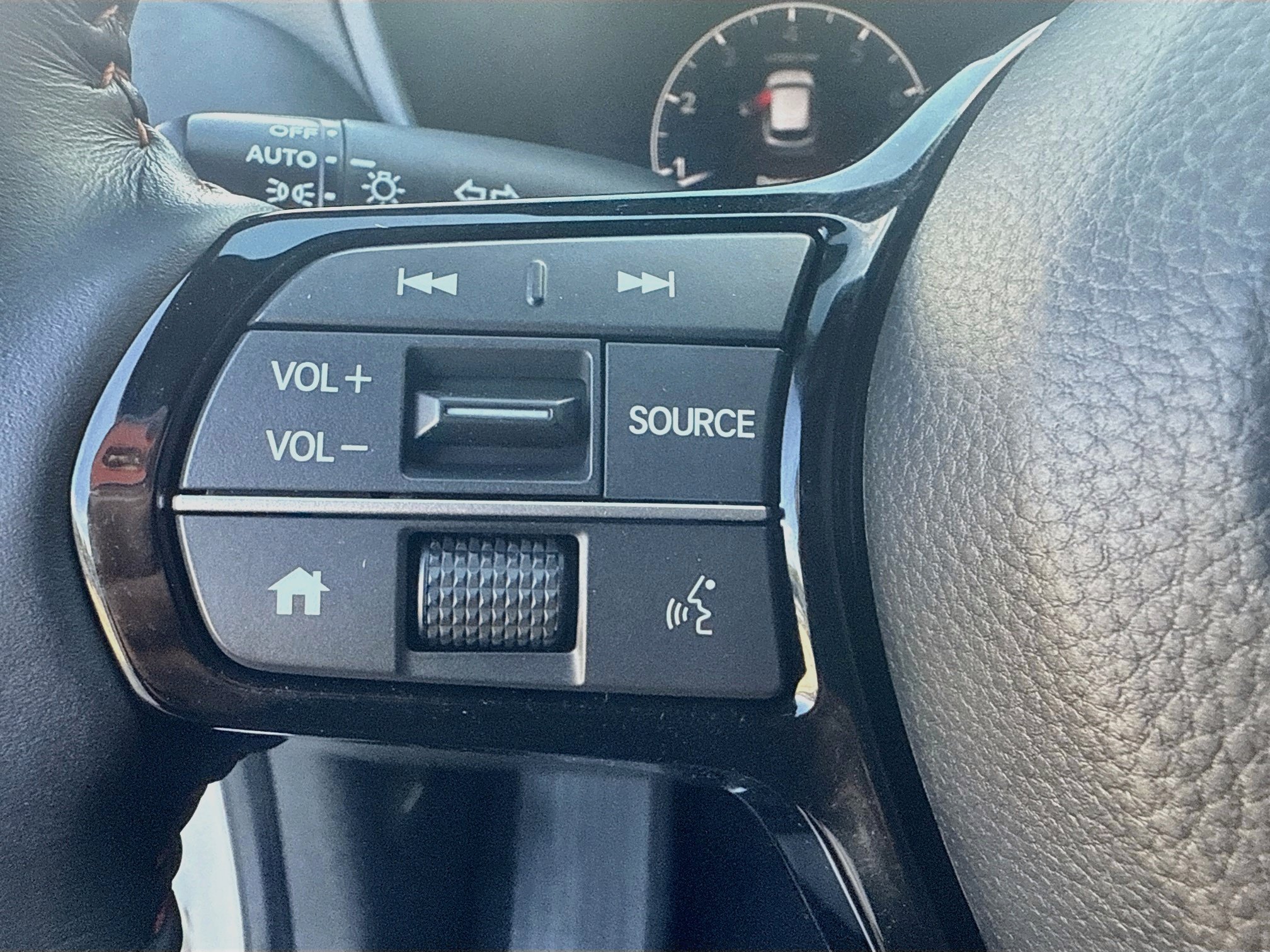 Used 2024 Honda HR-V Sport image 35