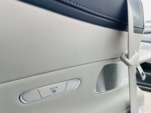 Used 2015 Mercedes-Benz S 63 AMG 4MATIC Coupe image 22