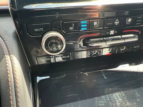 Used 2023 Jeep Grand Cherokee Summit AWD/4WD image 14