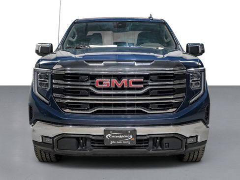 Used 2023 GMC Sierra 1500 SLT AWD/4WD image 3