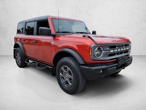Used 2024 Ford Bronco Big Bend AWD/4WD image 3