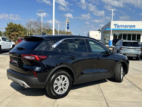 Used 2023 Ford Escape Active w/ Tech Pack #1 image 26