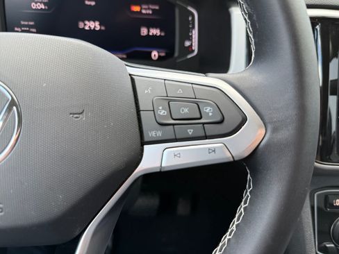 Used 2023 Volkswagen Atlas SE AWD/4WD image 19