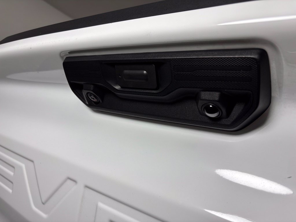 Certified 2026 Chevrolet Silverado 1500 LT AWD/4WD image 10