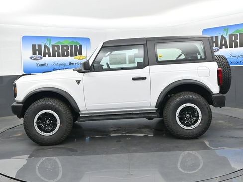 New 2026 Ford Bronco 2-Door w/ Sasquatch Package AWD/4WD image 2