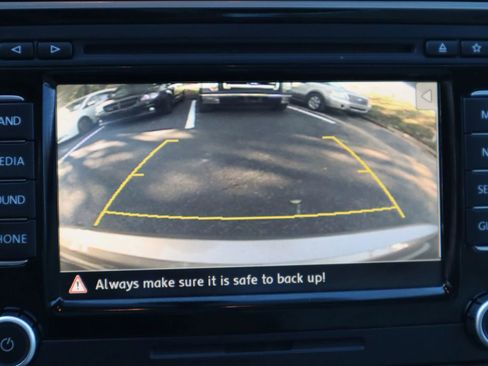 Used 2015 Volkswagen Passat TDI SEL Premium image 36