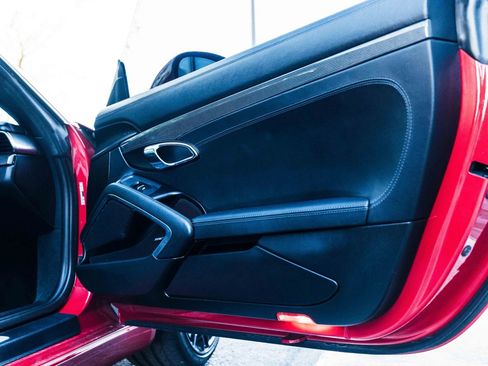 Used 2018 Porsche 911 Carrera image 41