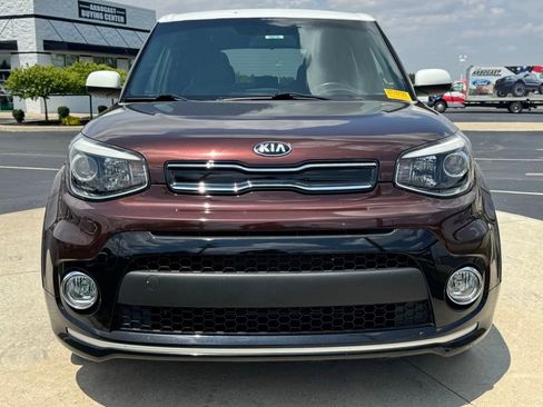 Used 2017 Kia Soul + FWD image 2