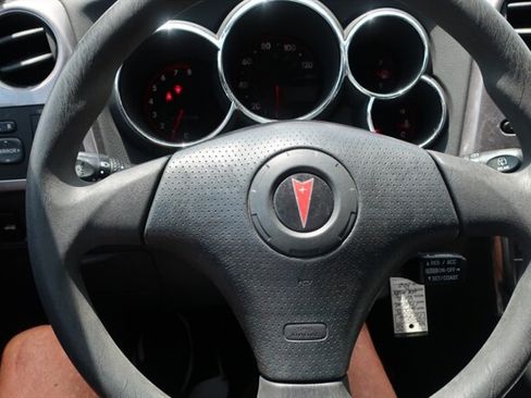 Used 2005 Pontiac Vibe w/ Power Group Value Package FWD image 10