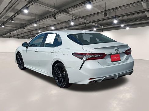 Used 2023 Toyota Camry XSE FWD image 14