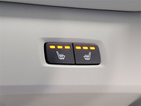 Certified 2026 Volvo V60 B5 Cross Country Plus w/ Protection Package Premier image 14