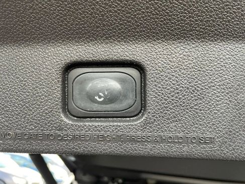 Used 2015 Ford Explorer XLT w/ Equipment Group 202A image 22