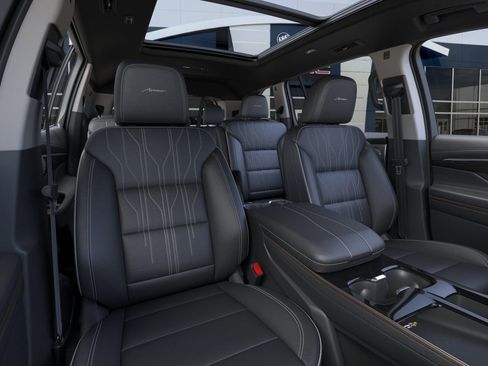 New 2026 Buick Enclave Avenir w/ Super Cruise Package image 16