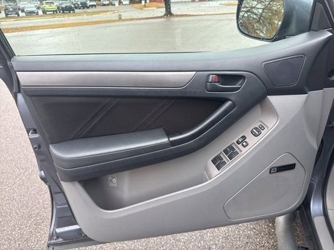 Used 2006 Toyota 4Runner Sport image 14