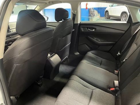 Used 2024 Honda Accord EX image 17
