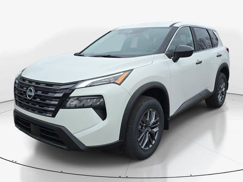 New 2026 Nissan Rogue S FWD image 4