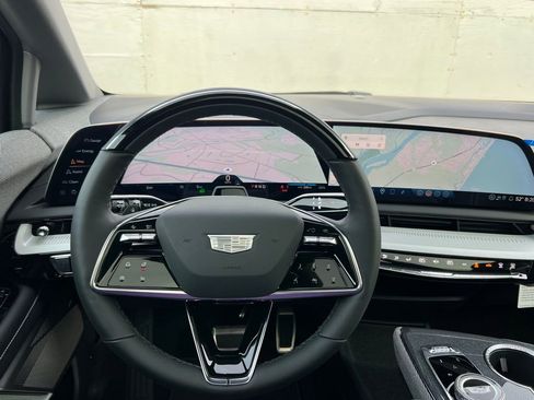 New 2026 Cadillac Optiq Luxury 1 RWD image 37
