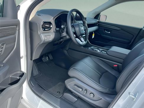 New 2026 Honda Pilot image 8