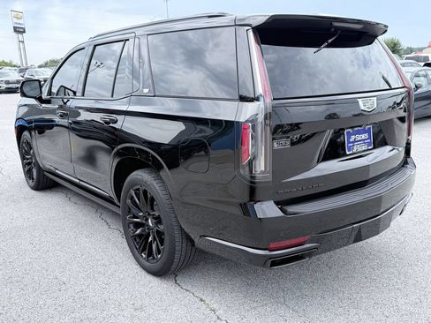 Used 2023 Cadillac Escalade Sport Platinum w/ LPO, ONYX Package AWD/4WD image 7