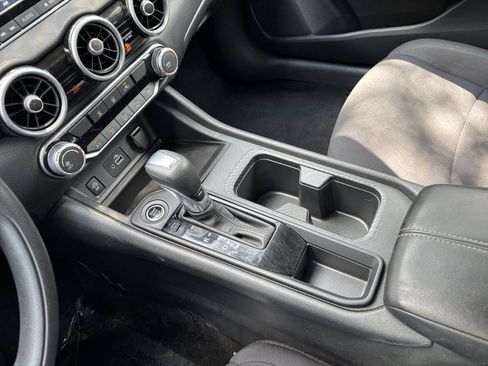 Used 2025 Nissan Sentra S FWD image 39