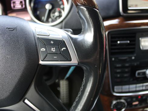 Used 2015 Mercedes-Benz G 550 image 10
