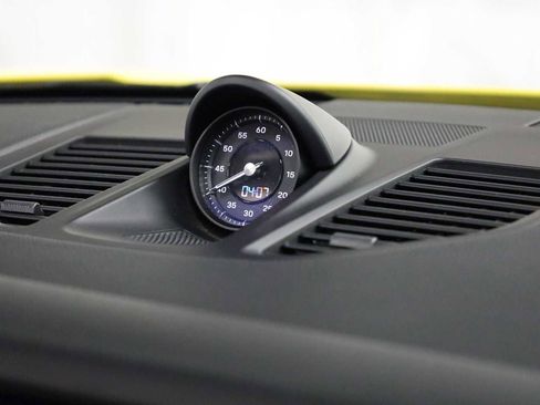 Certified 2022 Porsche 911 Carrera image 22