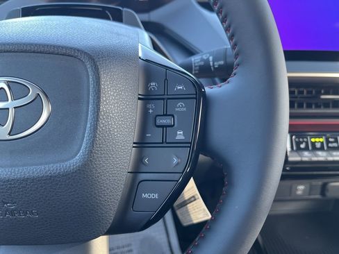 New 2026 Toyota Prius Plug-In Hybrid FWD image 61