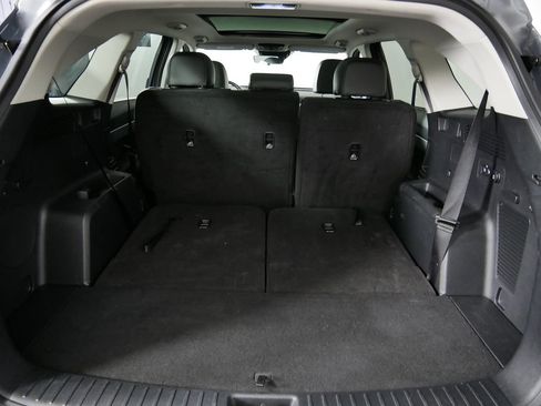 Used 2024 Kia Sorento S w/ Panoramic Sunroof Package AWD/4WD image 20