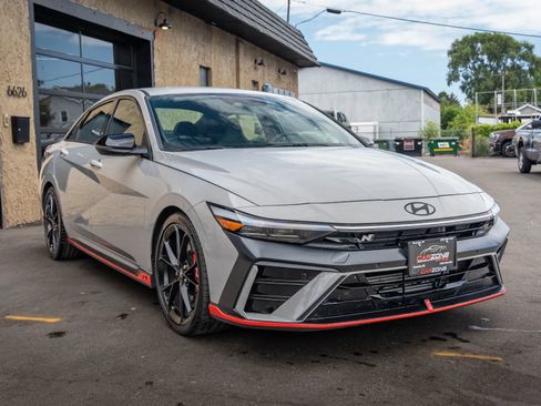 Used 2026 Hyundai Elantra N FWD image 4