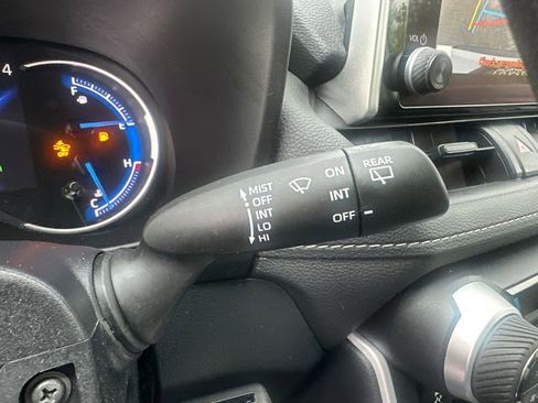 Certified 2024 Toyota RAV4 LE AWD/4WD image 44
