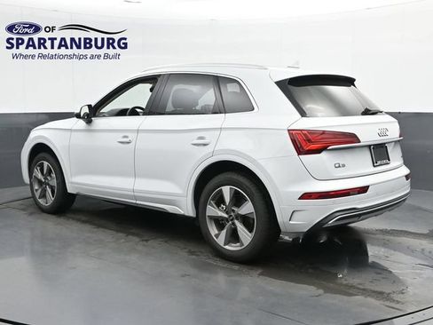Used 2025 Audi Q5 2.0T Premium Plus w/ Premium Plus Package AWD/4WD image 6