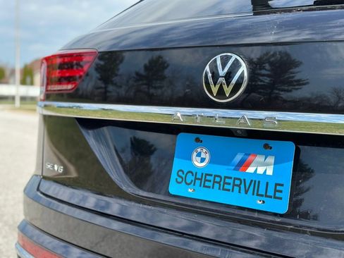 Used 2021 Volkswagen Atlas Cross Sport SE w/ Panoramic Sunroof Package image 13