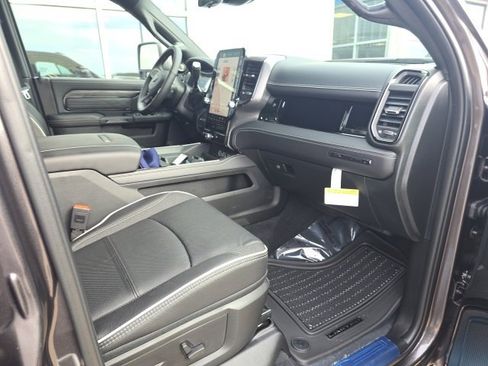 New 2026 RAM 2500 Limited image 8