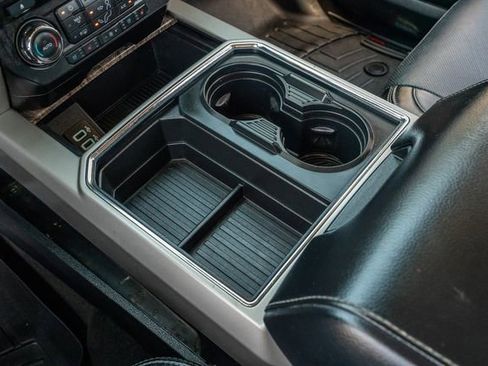 Used 2017 Ford F350 Lariat w/ Lariat Ultimate Package image 30