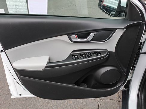 Certified 2023 Hyundai Kona SE image 20