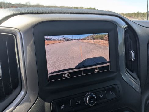 Used 2024 Chevrolet Silverado 2500 Custom w/ Custom Value Package image 17