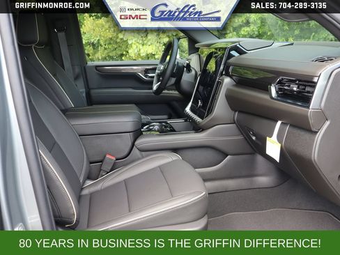 New 2026 GMC Yukon Elevation w/ Elevation Premium Package AWD/4WD image 35